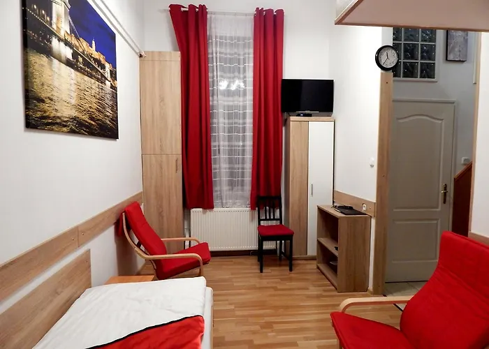 Flats At Ferenc Boulevard